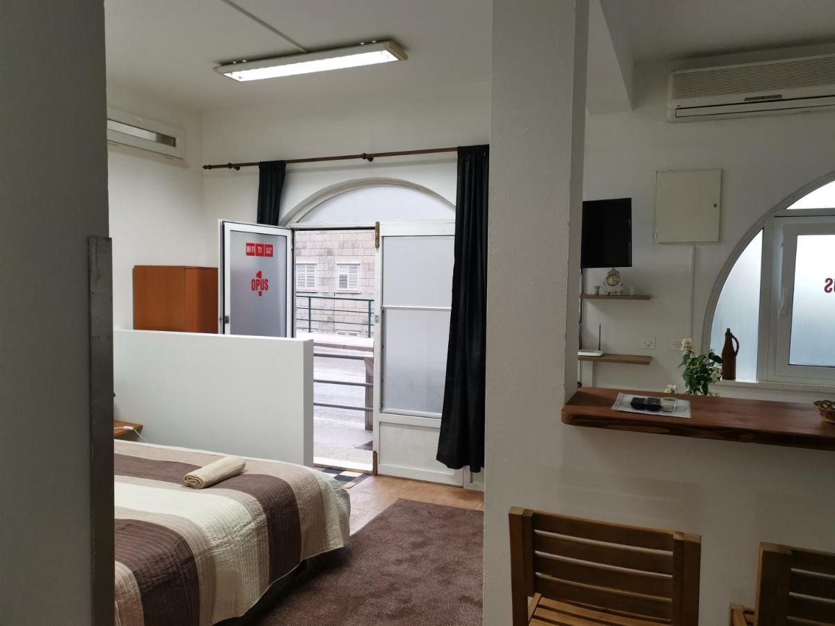Opus One Apartment Dubrovnik - Private Parking エクステリア 写真