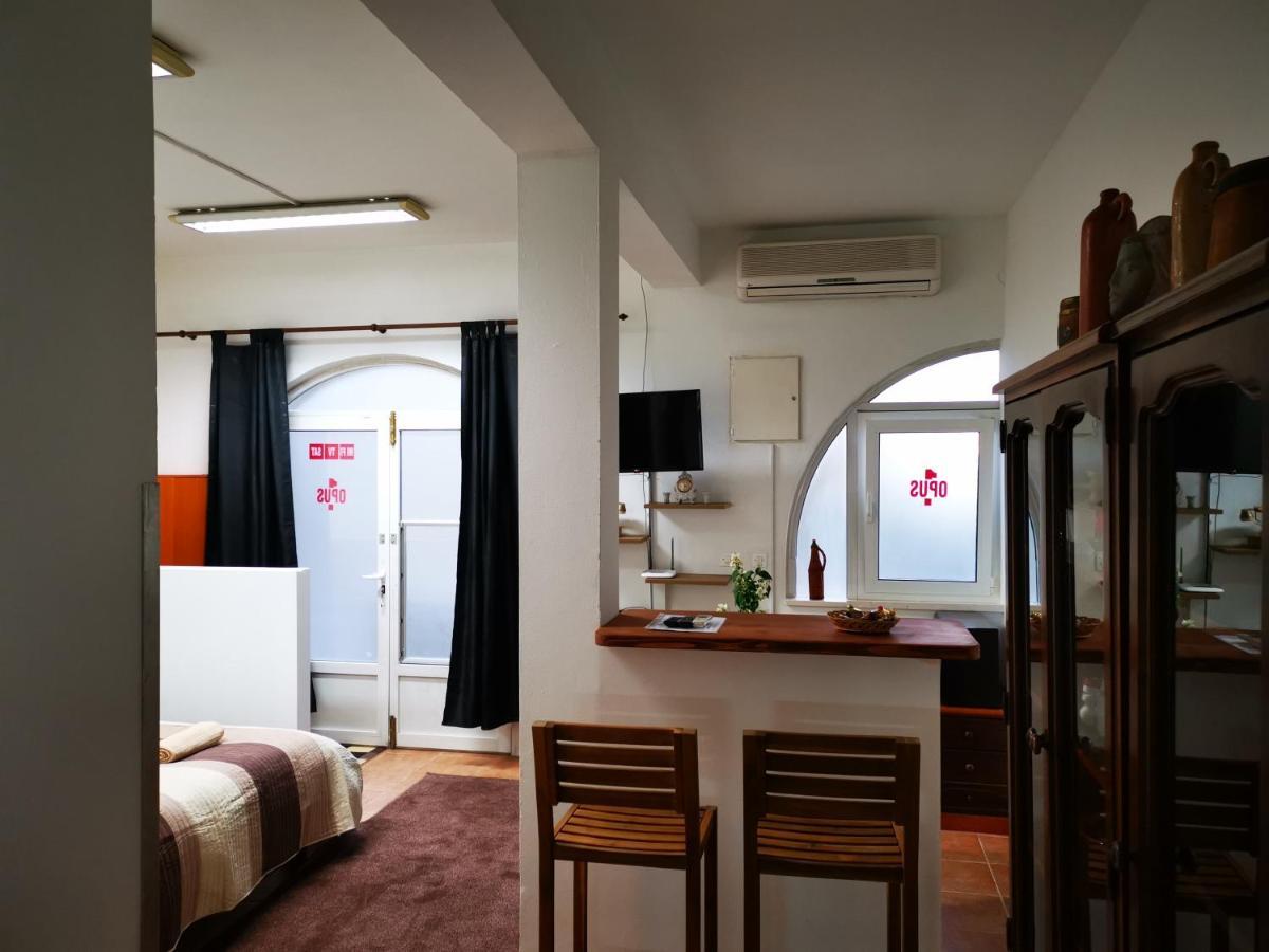 Opus One Apartment Dubrovnik - Private Parking エクステリア 写真